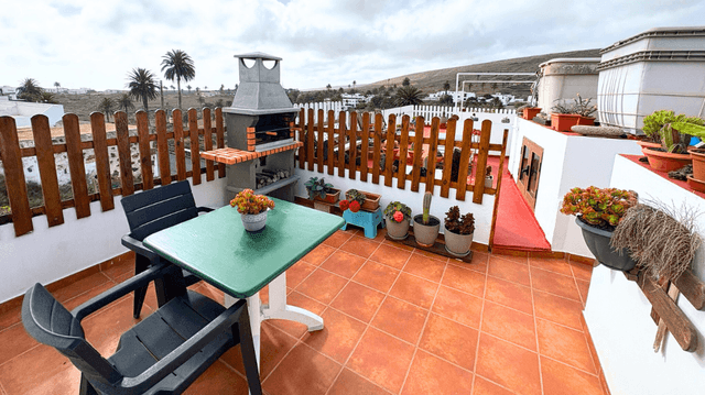 Imagen de la propiedad Casa reformada con encanto en el pintoresco pueblo de Haría.