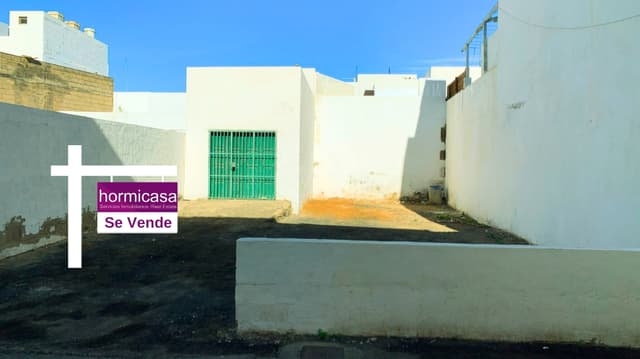 Imagen de la propiedad Terreno urbano cerca del Open Mall Arrecife