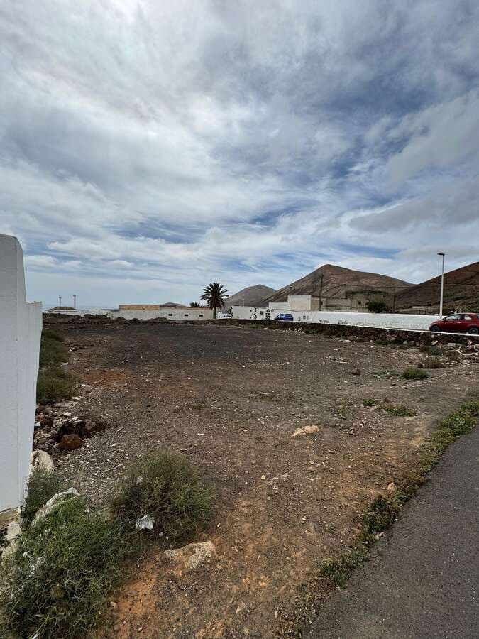 Imagen de propiedad: Terreno en San Bartolomé en